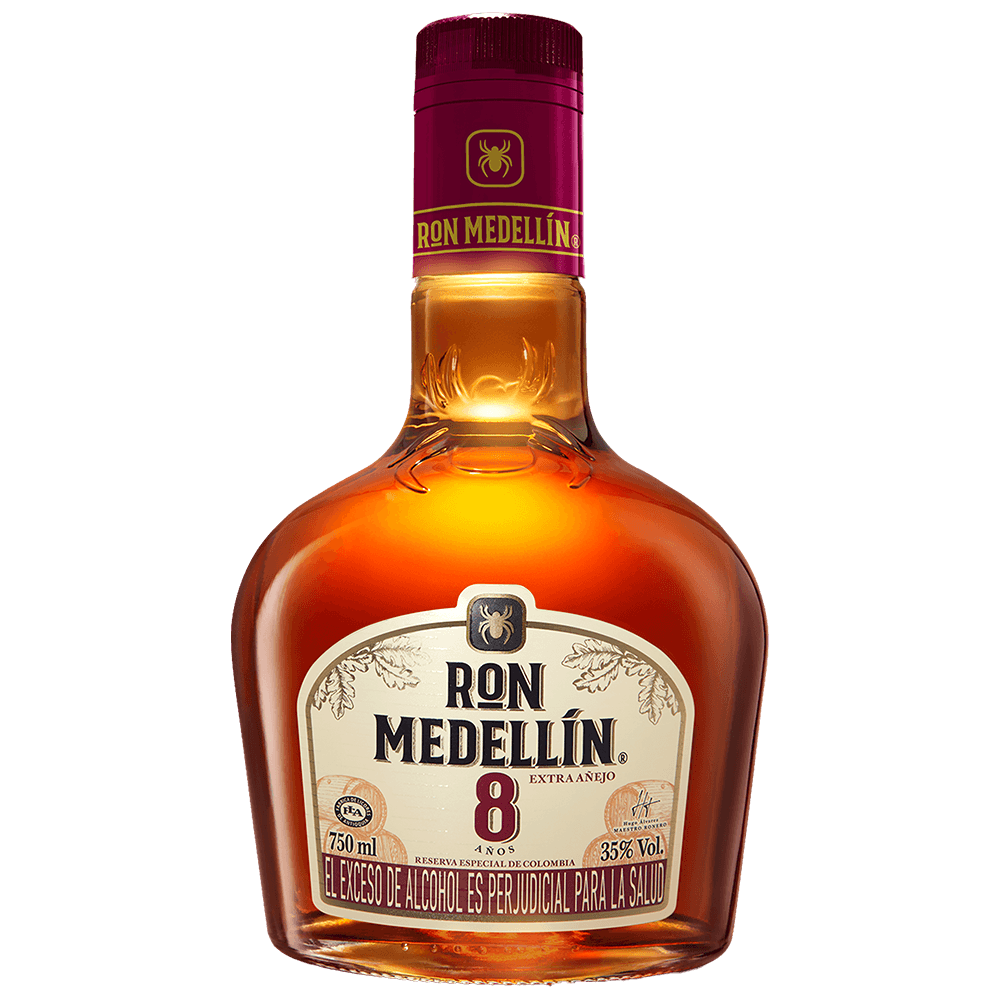 RON MEDELLIN A EJO 8 A OS BOT FLA *750ML